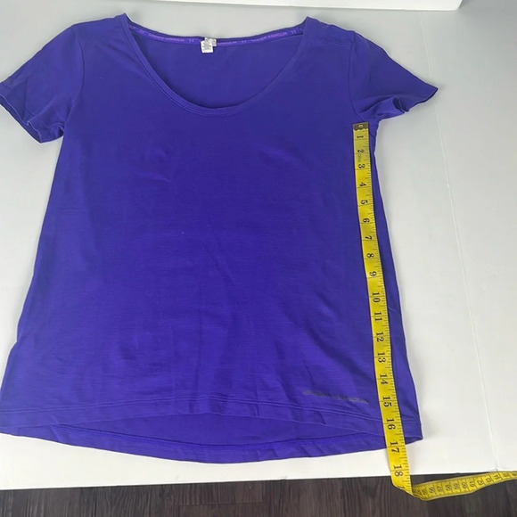 Under armour lot bundle purple yellow short sleeve athletic  sporty tshirt sz XS - Picture 2 of 14